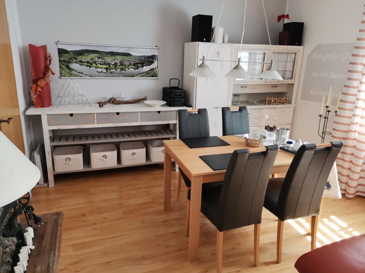 Ferienwohnungen Am Bruttiger Moselsteig Bagian luar foto